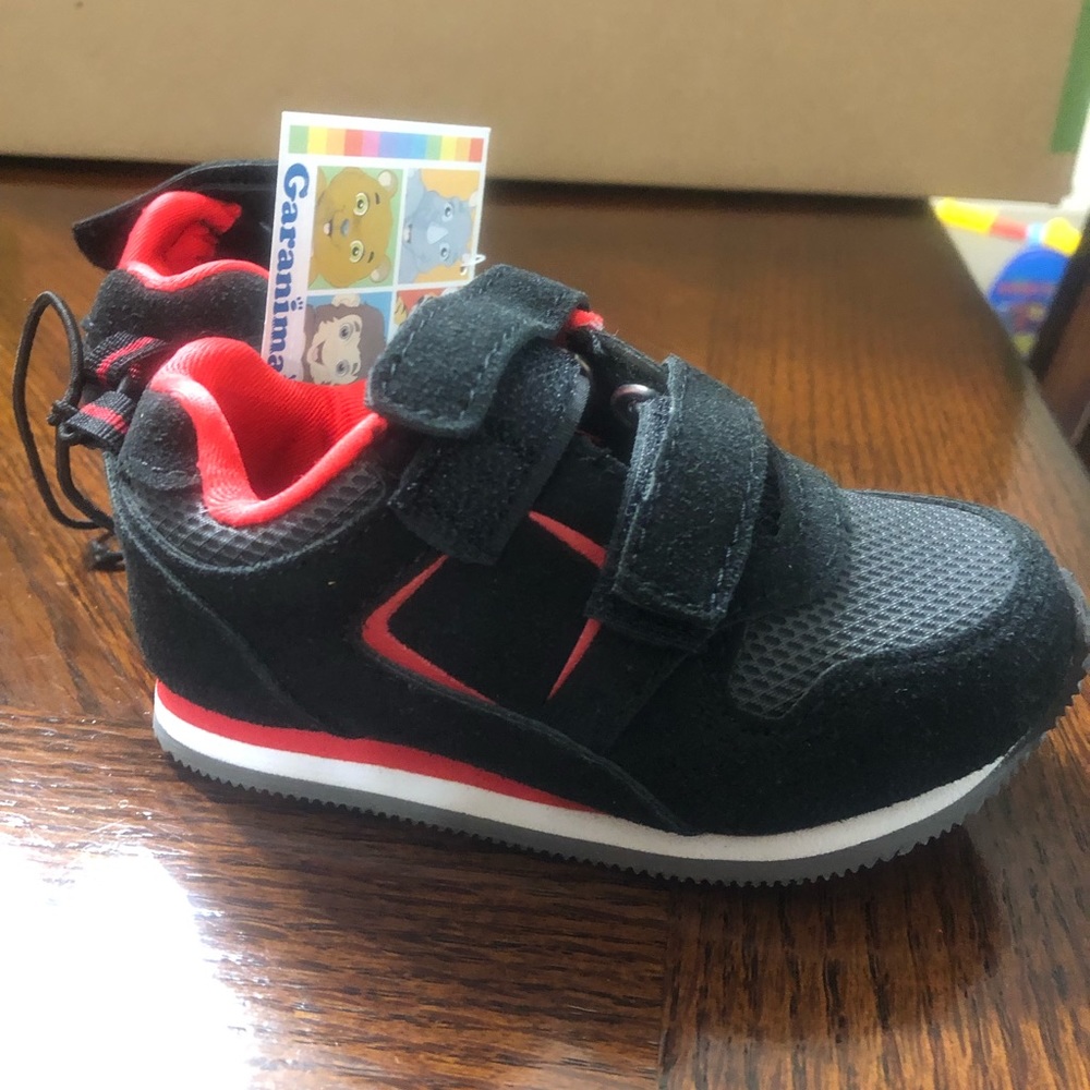 Toddler shoes